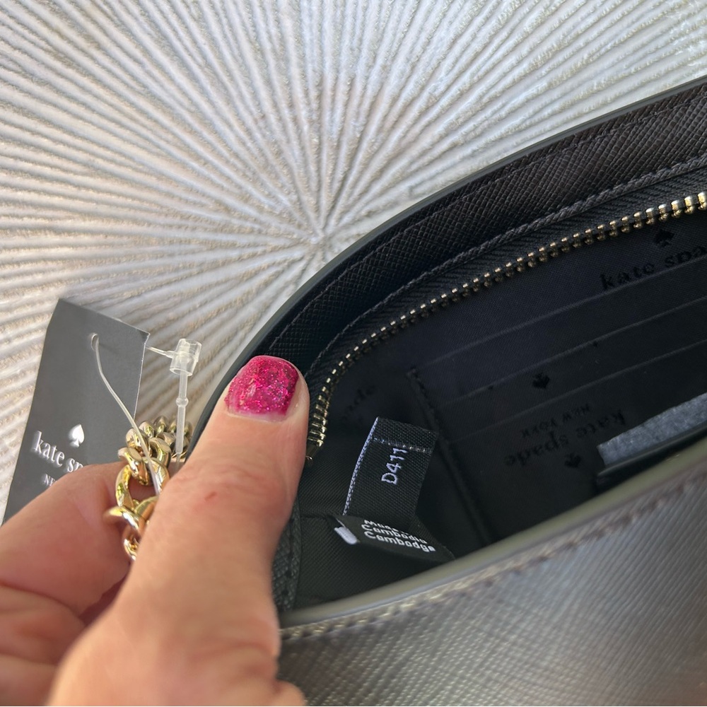 Kate Spade ♠️ New York Black Saffiano Leather Pochette Purse with Gold Chain - Picture 5 of 5